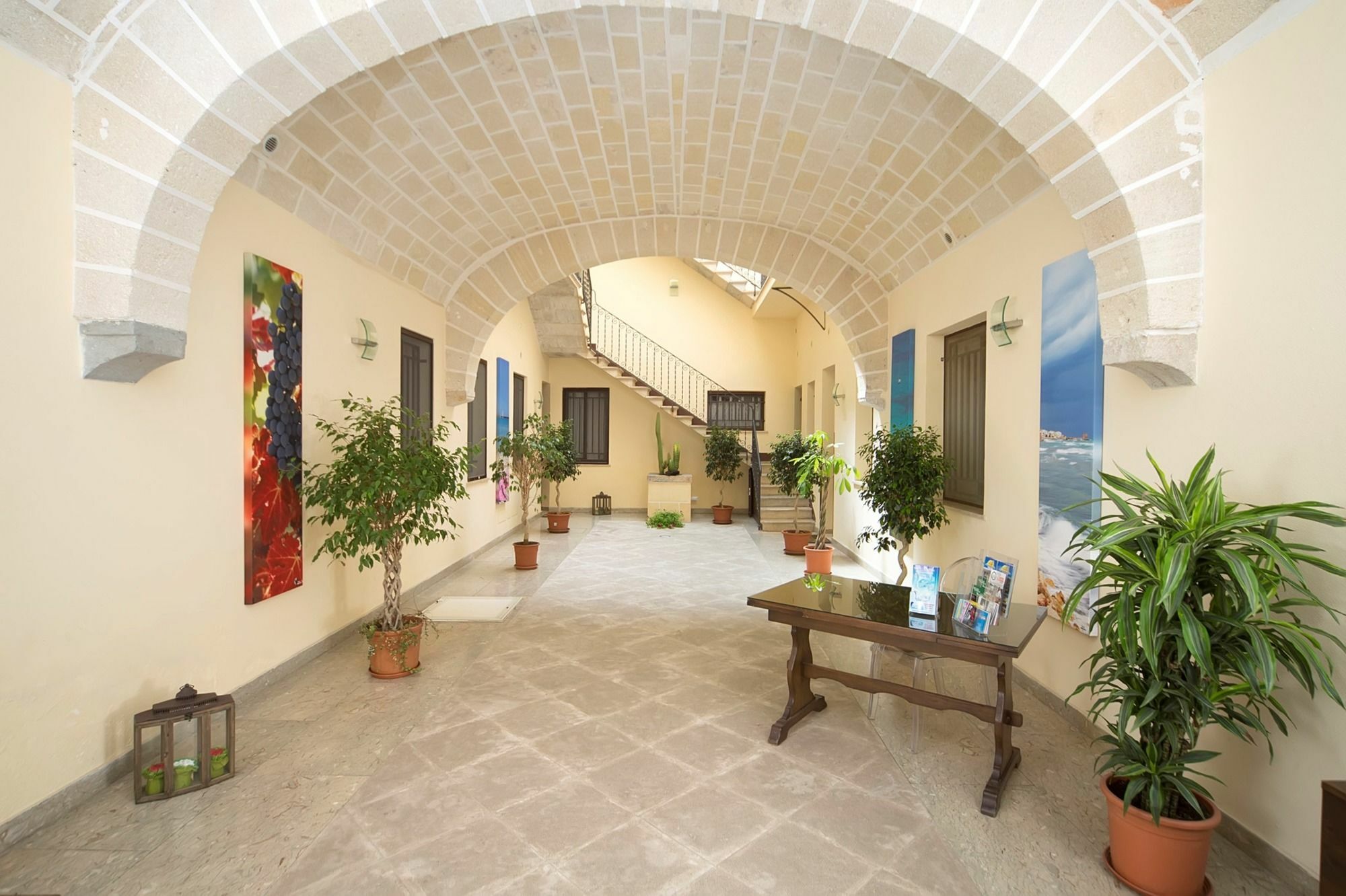 Casatrapani Hotel Exterior photo