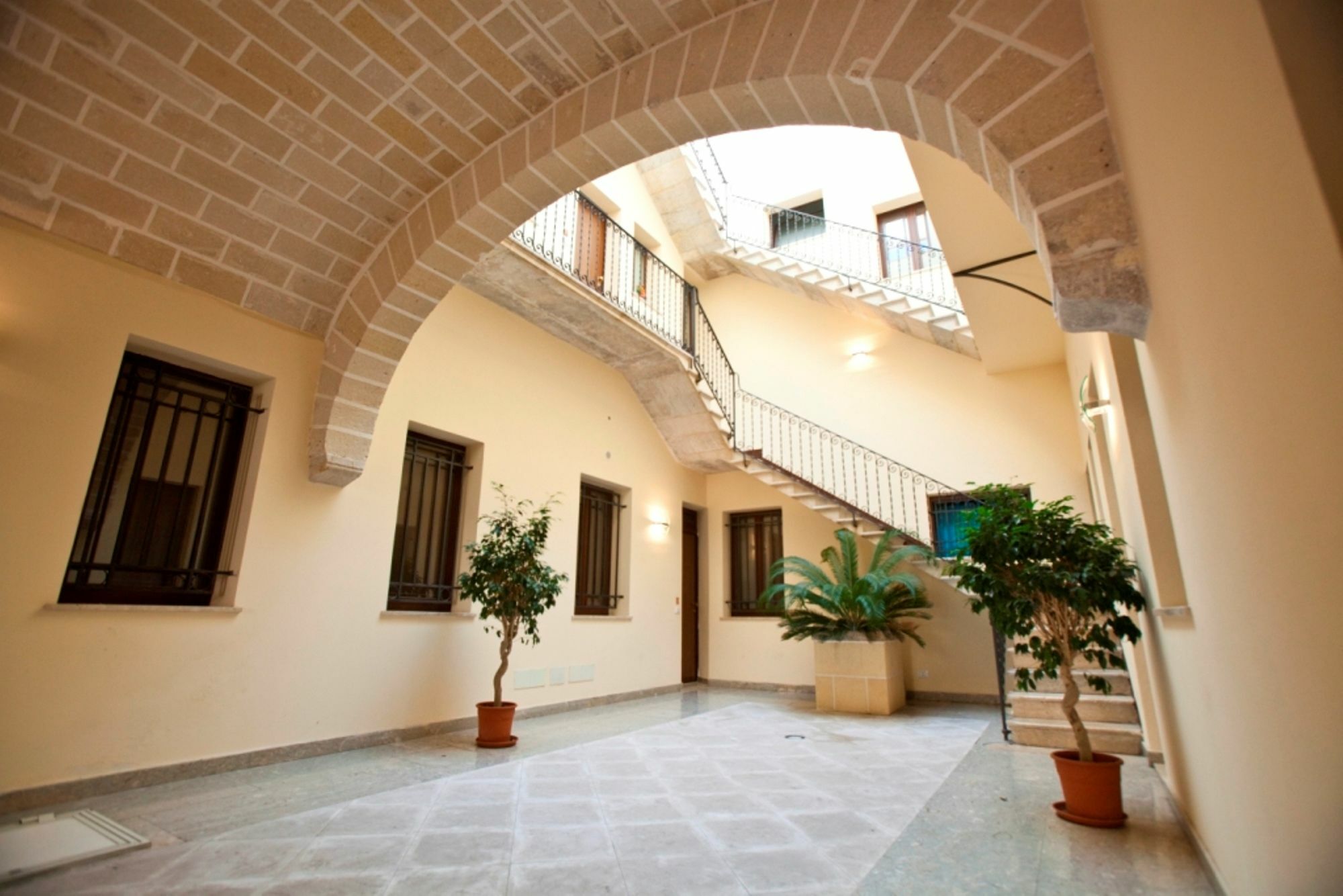 Casatrapani Hotel Exterior photo